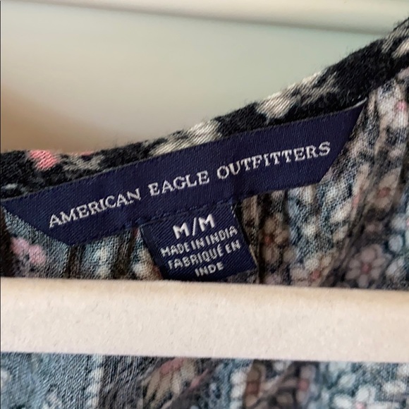 Americana Eagle Floral Blouse with Tassle Tie - Picture 2 of 3